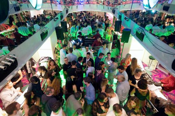rotaract-boat-party-2017-3